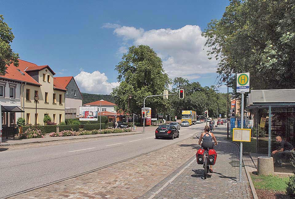 Brücke über die Saale