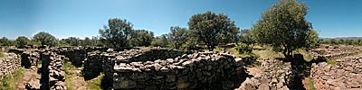 Panorama des Nuraghendorfes Serra Orios