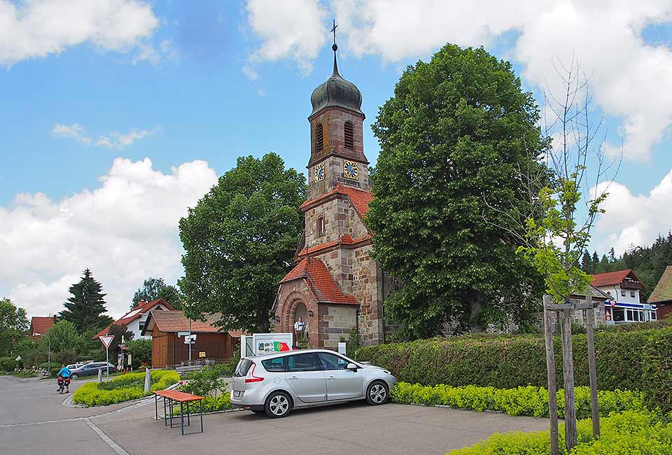 Kirche in Unterbränd