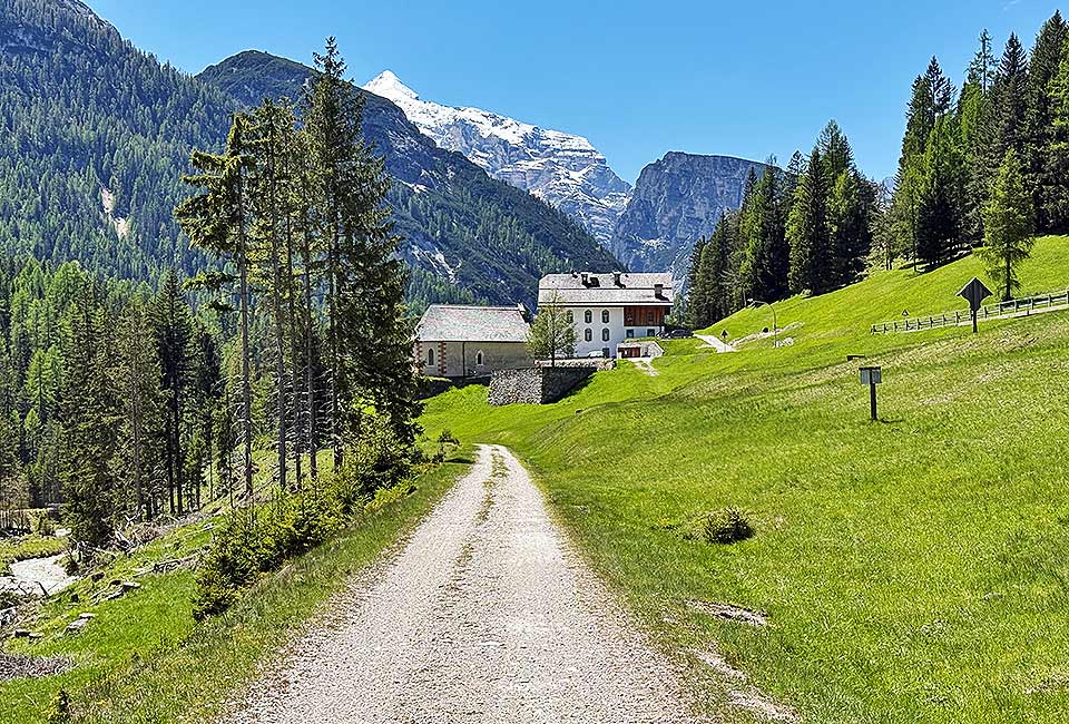Dolomitenradweg, Lunga Via delle Dolomiti