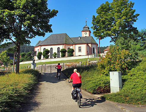 Zahlreiche Radwege durchqueren Sternenfels