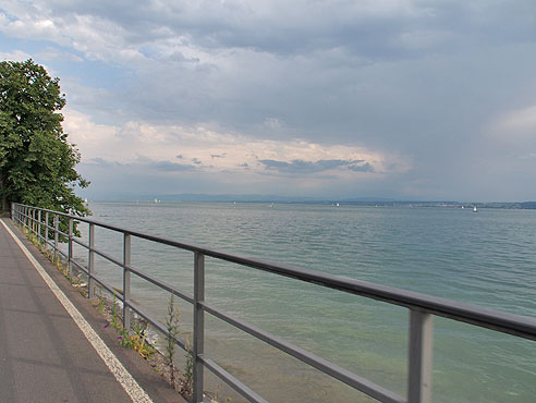 Radweg in Richtung Meersburg