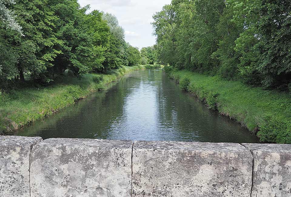 Der Remstalradweg ist seit der Landesgartenschau 2019 neu beschildert