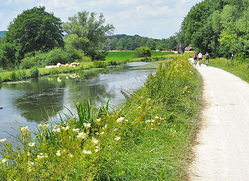 Radtour auf dem Fünf-Flüsse-Radweg nach München