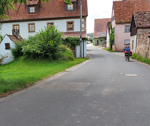 Karpfenradweg durch Franken