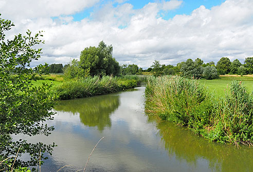 Karpfenradweg durch Franken