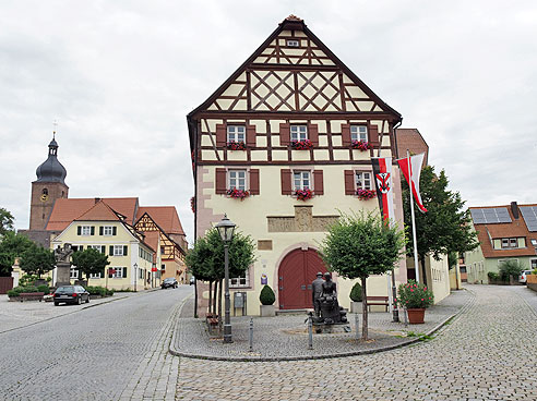 Karpfenradweg durch Franken