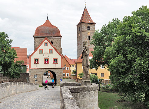 Karpfenradweg durch Franken