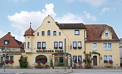 Hotel Goldenes Fass Rothenburg Frontansicht
