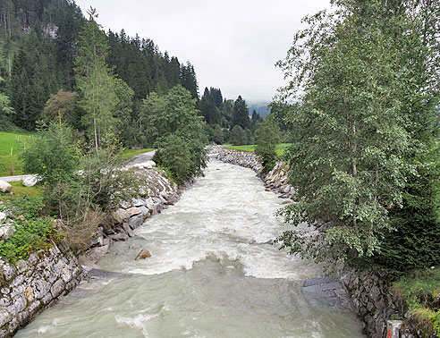 Radweg am Obersulzbach
