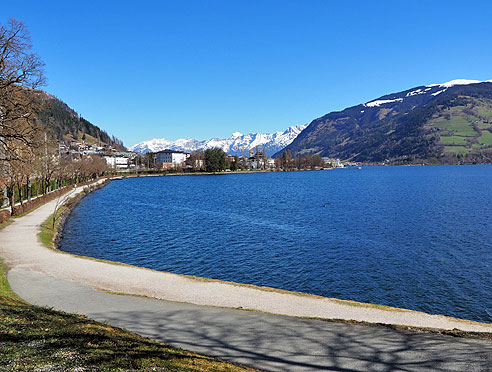 Blick auf den Zeller See