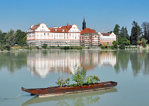 Schloss Neuhaus