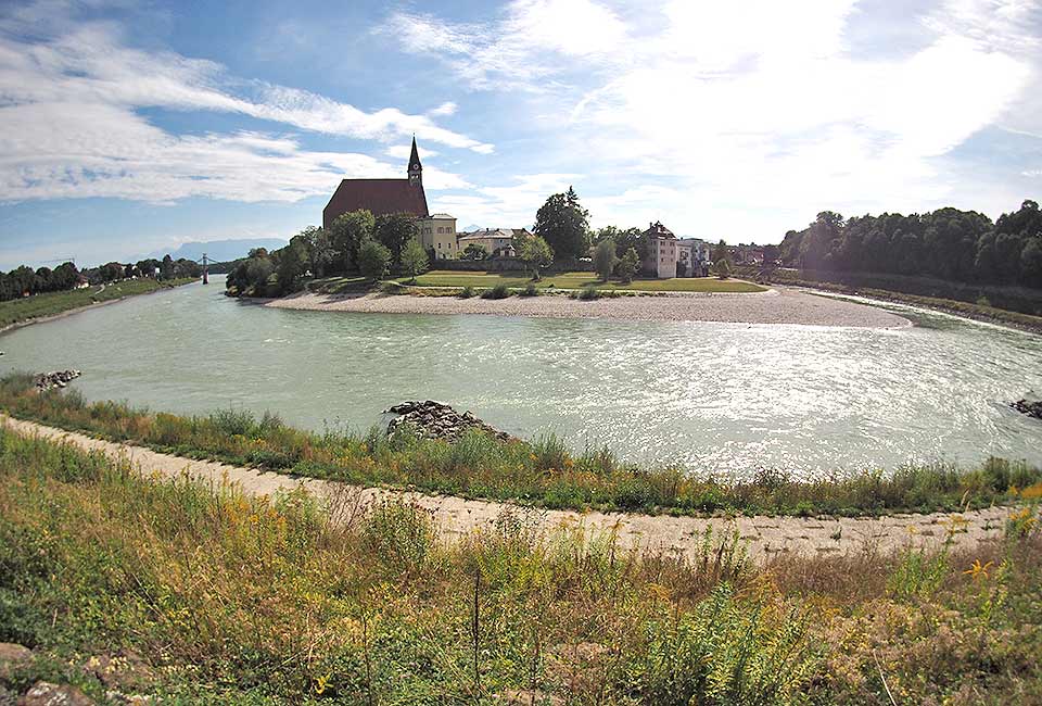 180 Grad Blick auf die Kehre der Salzach
