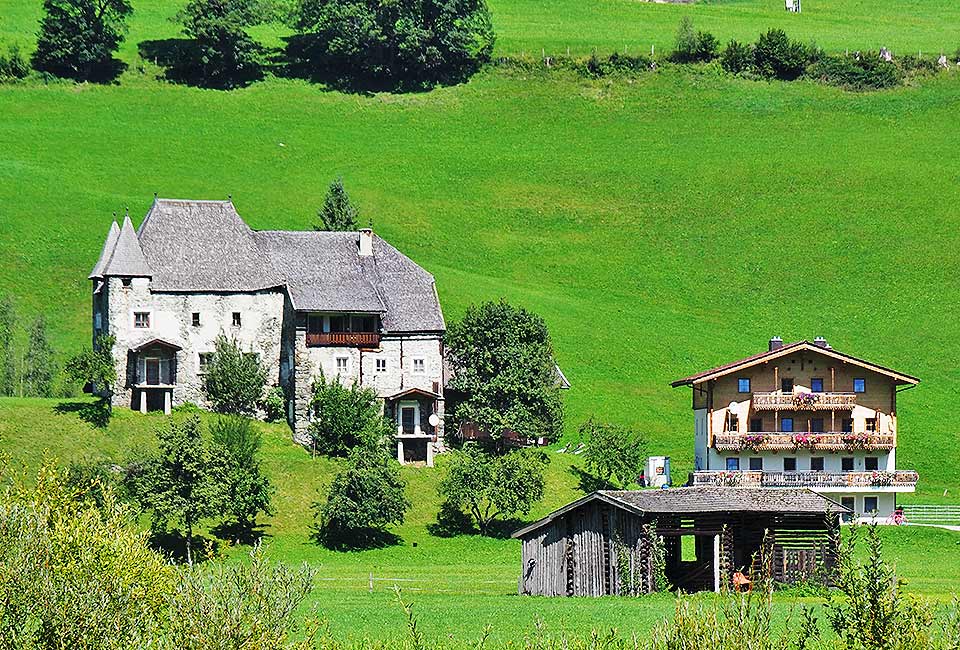 Blick auf Schloss Einödberg