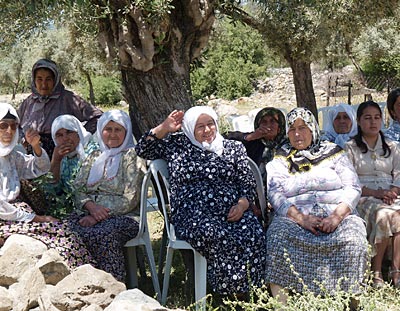 Radfahren in der Türkei: Auch die Tanten schauen zu