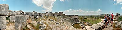 Panorama in Milet: Großes Theater
