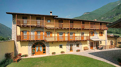 Agritur al Picchio, Ala