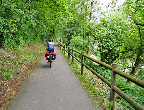 Radweg am Werragrund