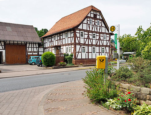 
Werratalradweg: Fachwerk in Harnrode