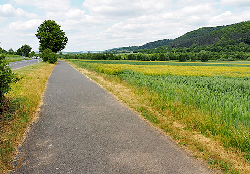 Radweg entlang der L3228