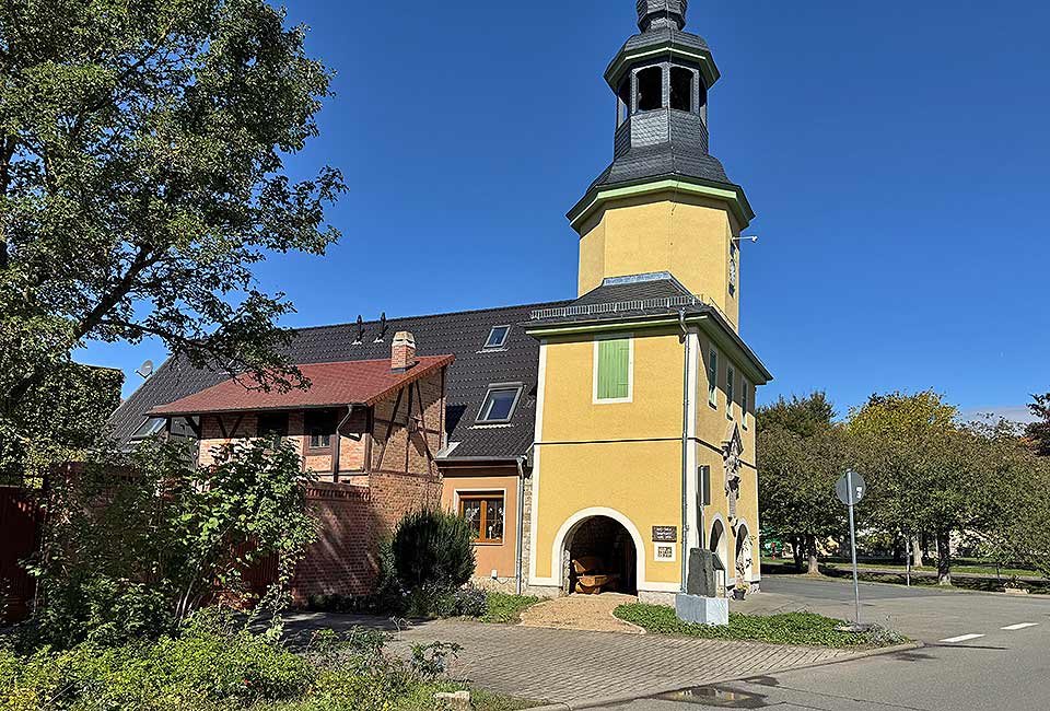 Uhrenturm Zottelstedt