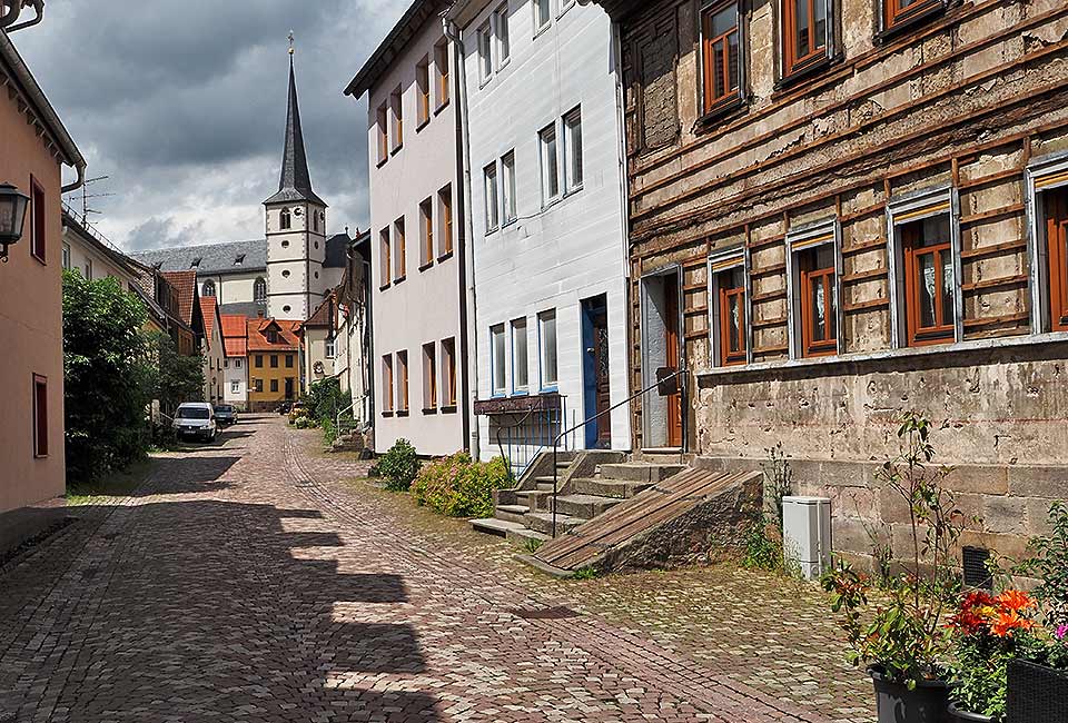 Blick auf St. Georg in Bischofsheim