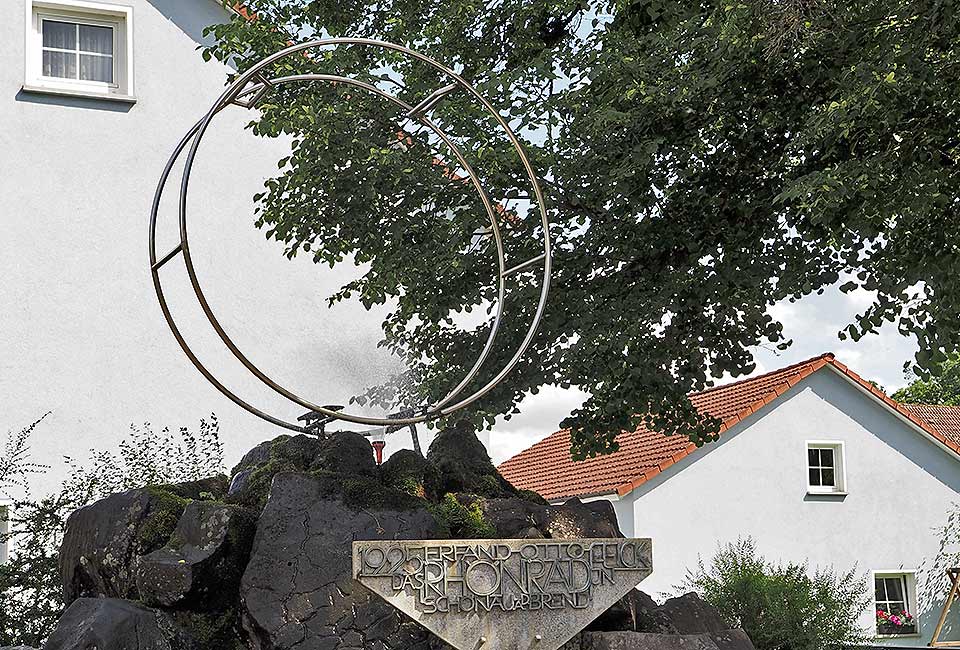 Denkmal Rhönrad in Schönau