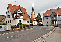 Blick auf die Kirche in Steinach