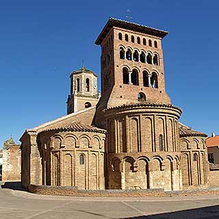 Romanische Kirchen am Jakobsradweg