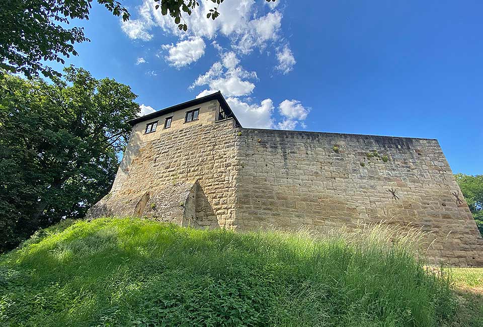 Das Wäscherschloss ist Stammburg der Staufer';
$meta_d Das Wäscherschloss ist Stammburg der Staufer';
$meta_d